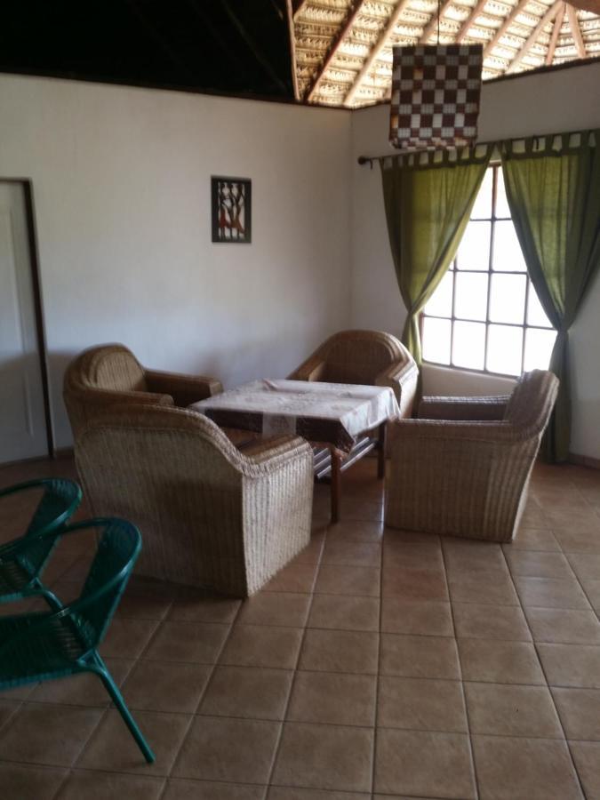 Blue Moon Beach Holiday Resort Inhambane Exterior foto