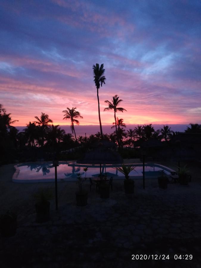 Blue Moon Beach Holiday Resort Inhambane Exterior foto